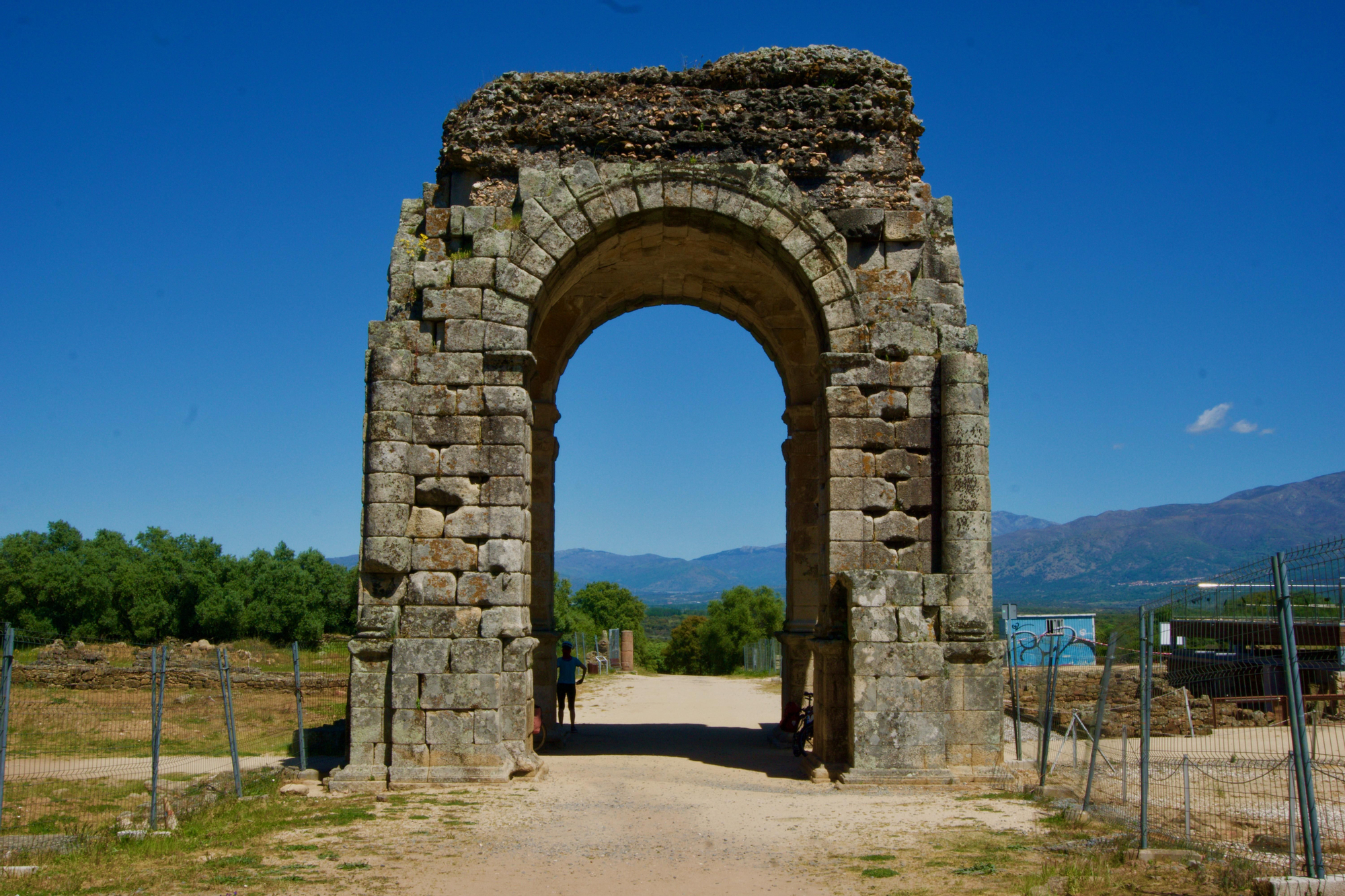 Arco de Cáparra