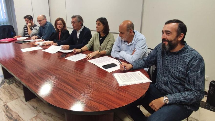 Todos los sindicatos acusan a la Junta de torpedear la educación pública en León con un "insostenible" arranque de curso