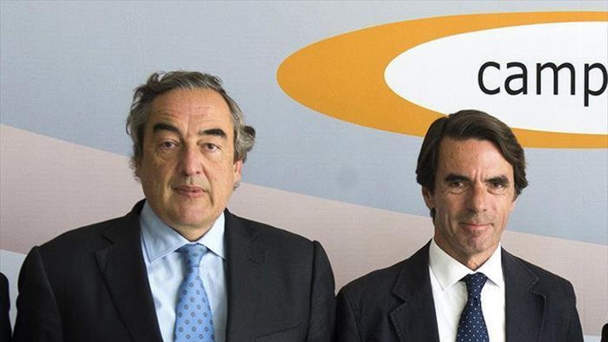 El presidente de la CEOE, Joan Rosell y el expresidente del Gobierno y presidente de Faes, José María Aznar.