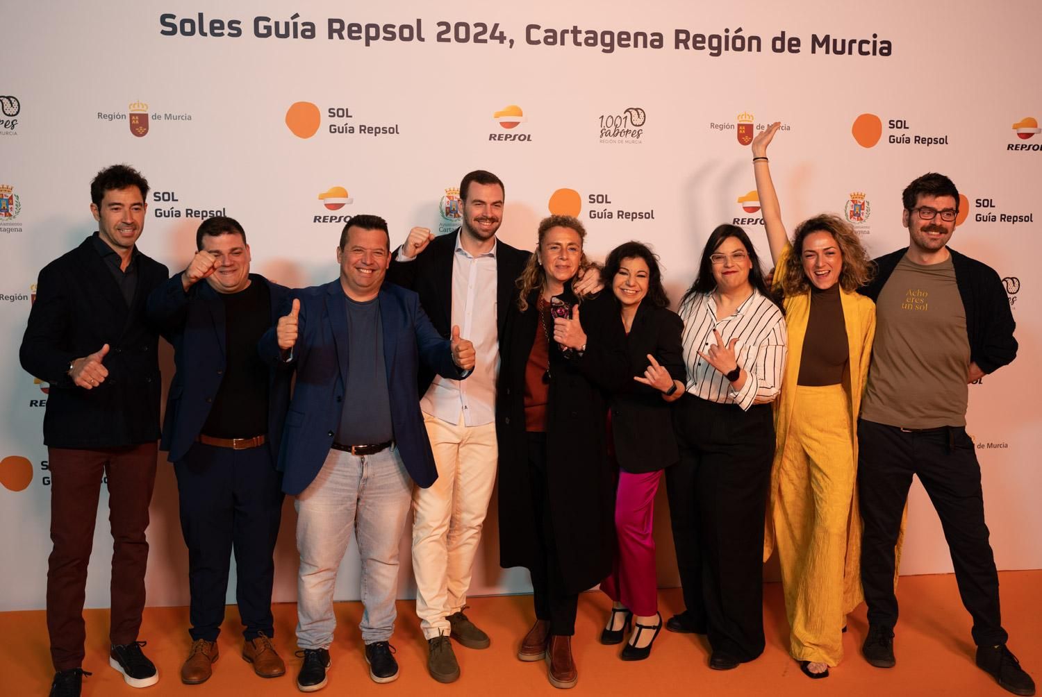 Los chefs murcianos galardonados con Soles Guía Repsol en el photocall previo