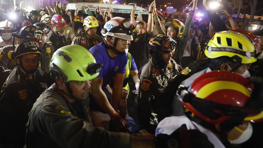 Birmania, tras el terremoto de 7,7: "Todos los edificios están completamente destrozados"