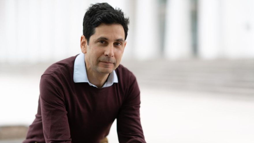 Fara Dabhoiwala, historiador: “La libertad de expresión la inventaron hombres europeos que luego iban por el mundo diciéndoles a otros que se callaran”