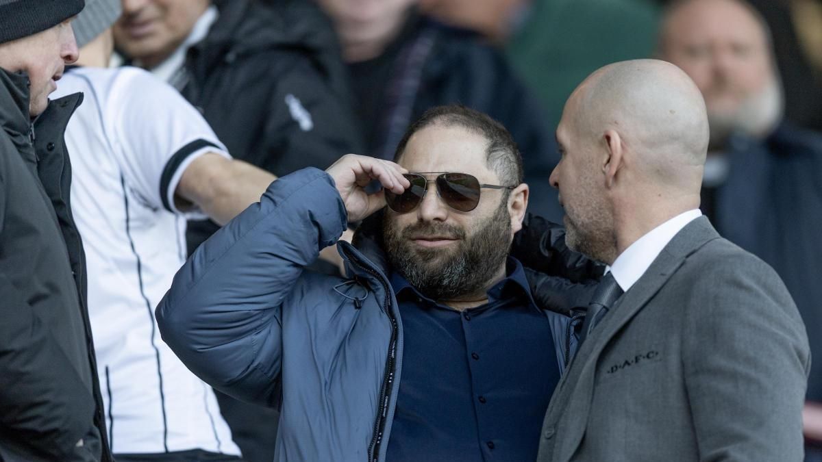 James Bord, durante un partido del Dunfermline