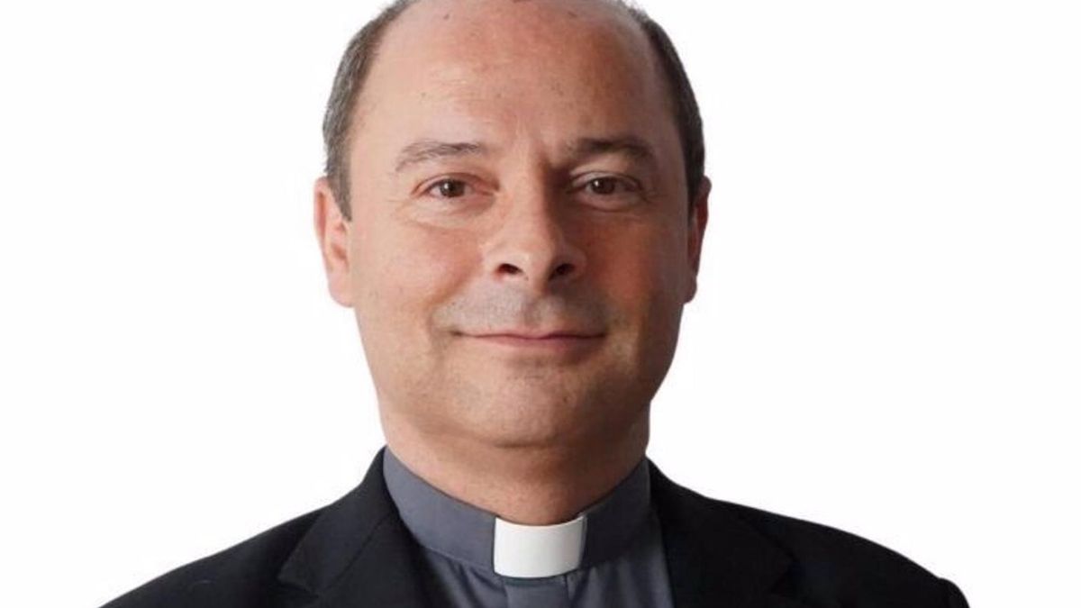 Eloy Alberto Santiago.