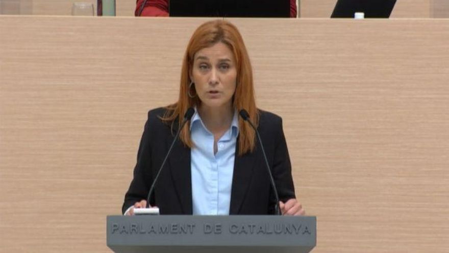 La portavoz de los 'comuns' en el Parlament, Jéssica Albiach