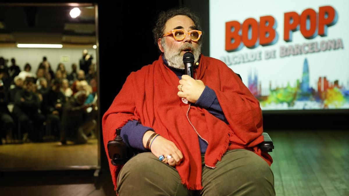 Bob Pop lanza su candidatura para las primarias de los Comuns en Barcelona: "Aunque haga coña, esto va muy en serio"