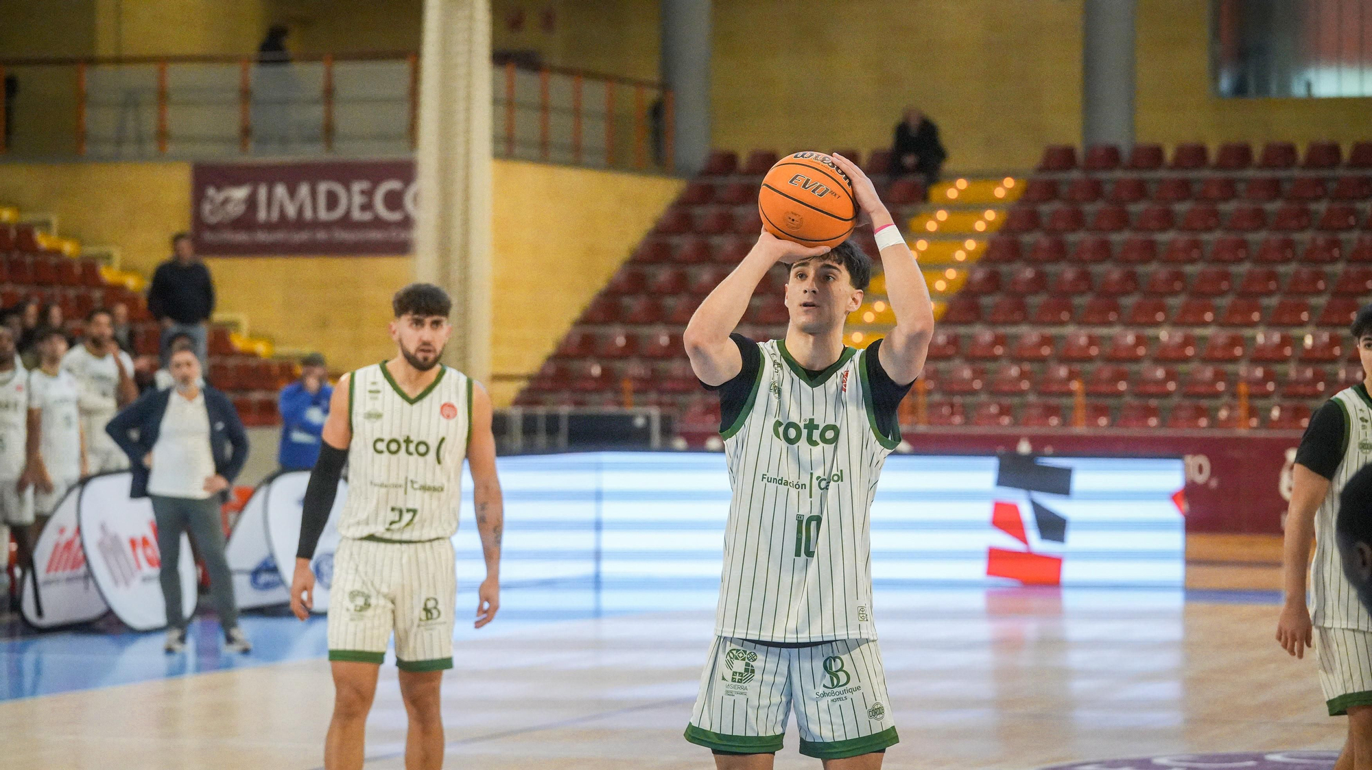 Coto Córdoba CB - Cultural y Deportiva Leonesa.