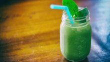 Por qué las dietas 'detox' no funcionan para eliminar los excesos navideños