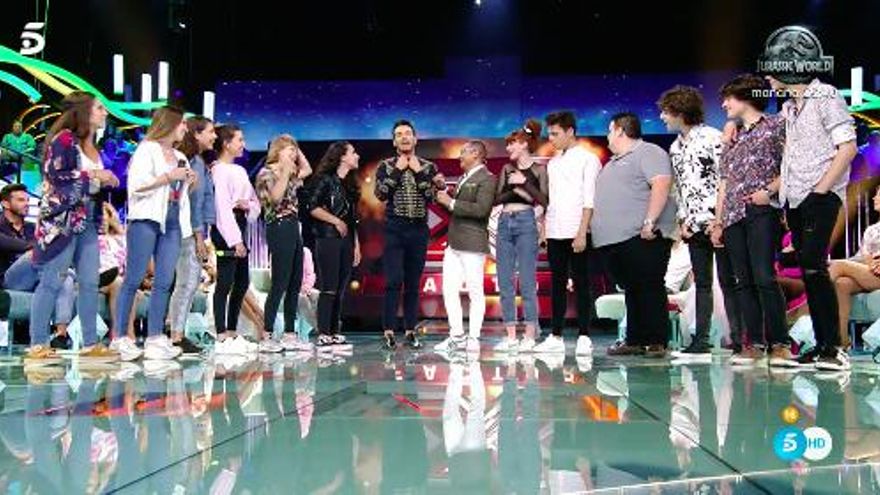 Jesús Vázquez y los finalistas de Factor X