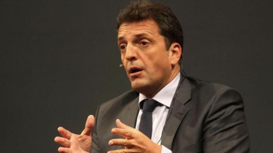 Massa presentó denuncia judicial para que se investigue los incendios que desencadenaron el masivo corte de luz