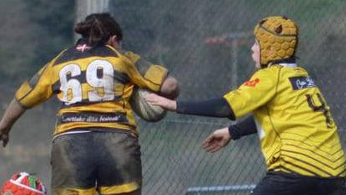 La ambulancia dio media vuelta: la Policía tuvo que atender inicialmente a un niño lesionado en un partido de rugby en Elorrio