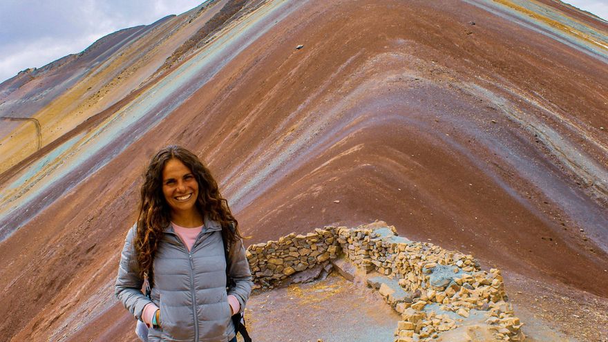 Clara Ruiz suma ya dos años corriendo por el mundo y acaba de dar el salto a África