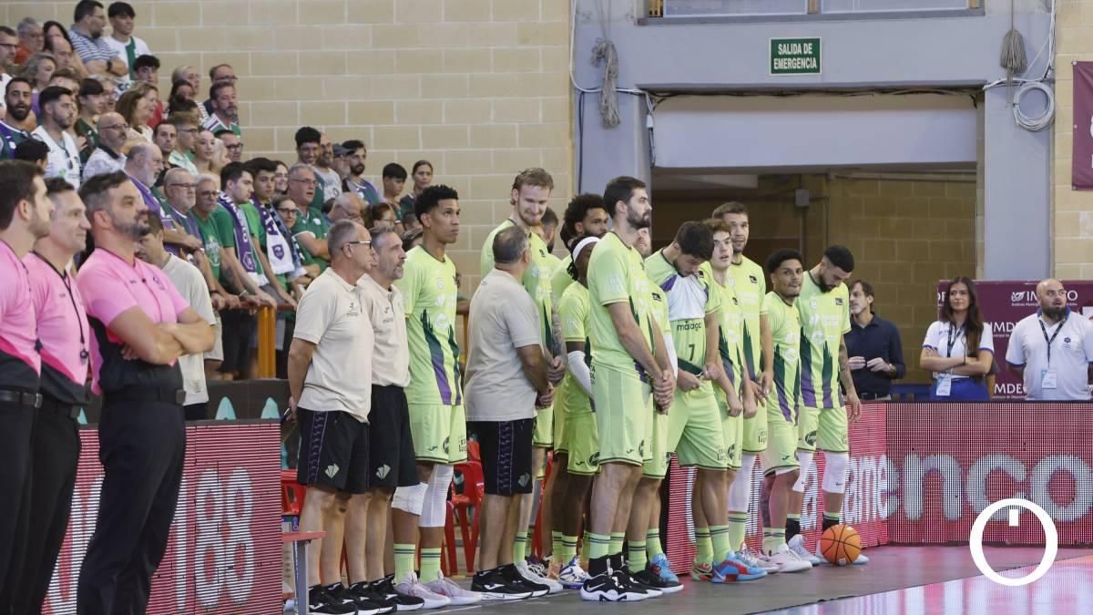 Grada ambiente del Unicaja - Covirán Granada