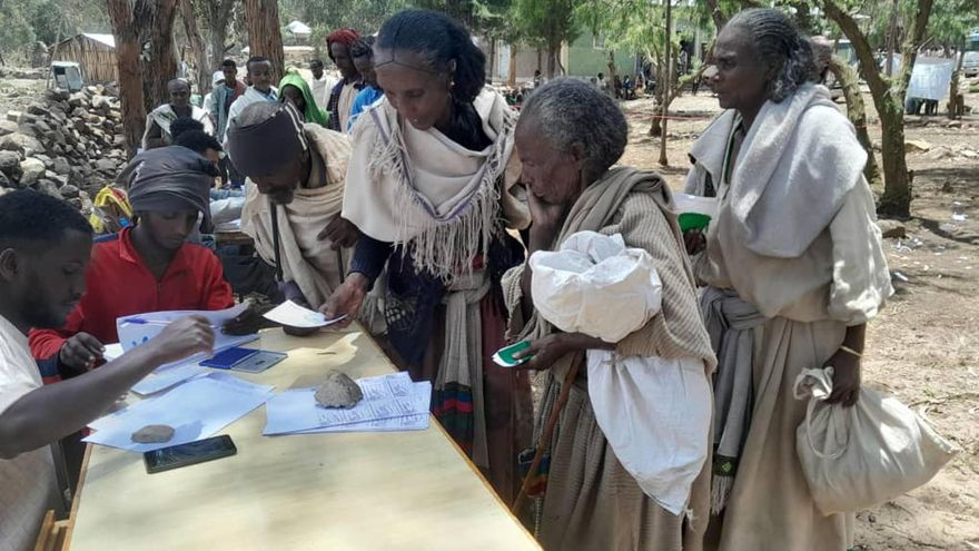 Los recortes de ayuda de Trump empujan al hambre a los desplazados en el norte de Etiopía