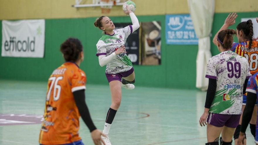 El Rahi-Sepisur Adesal Córdoba tira de oficio en Vigo para no perder la estela de la cabeza