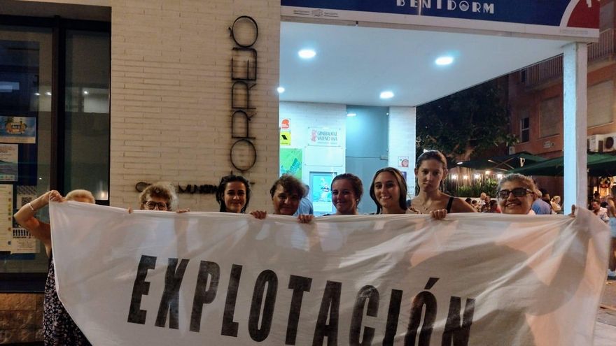 70.000 habitantes, 4.000 kellys: las camareras de piso de Benidorm no pueden más