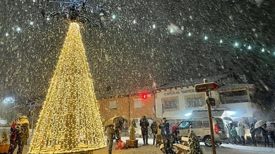 Almanza recibe el reconocimiento como ‘Pueblo Europeo de la Navidad 2024’