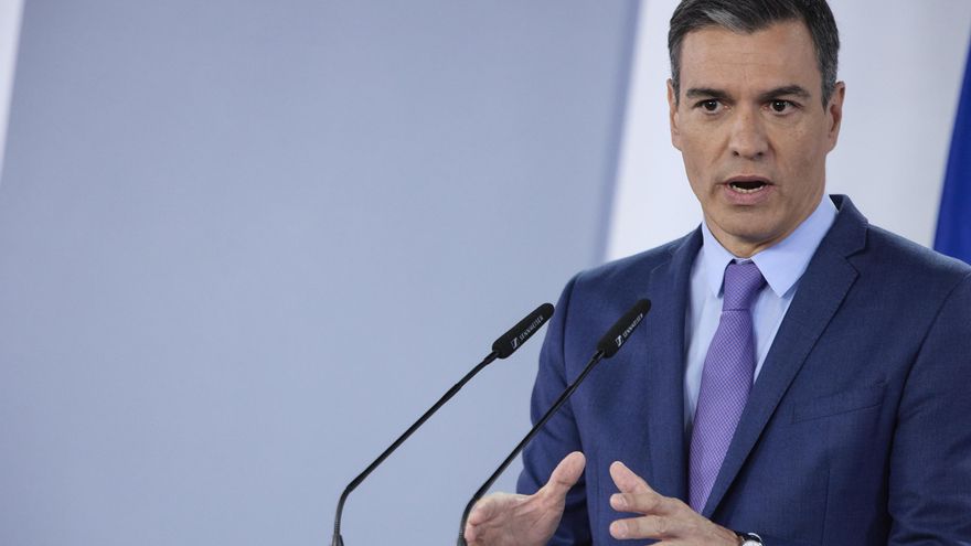 Pedro Sánchez "lamenta" la "pérdida de vidas humanas" en Melilla pero insiste en responsabilizar a las mafias