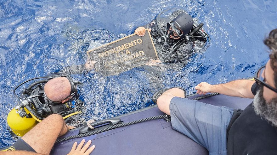 López Torres, poeta referente en Tenerife y asesinado por el franquismo, tiene 85 años después un monumento bajo el mar