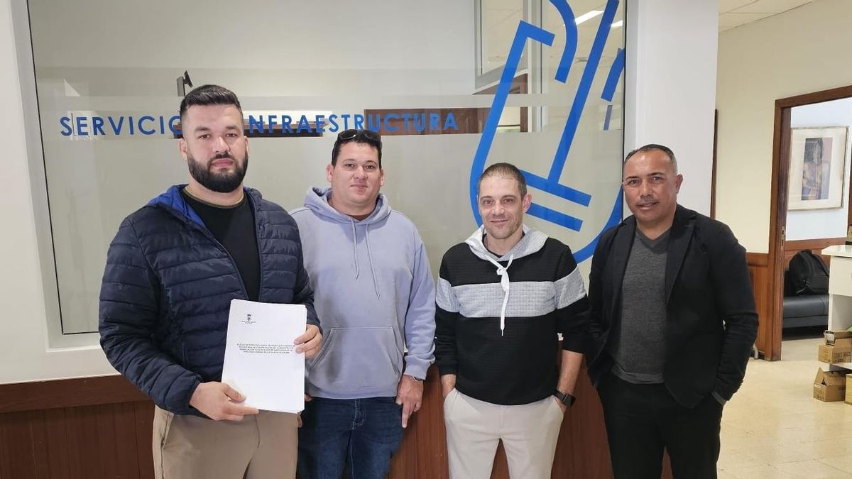 El Cabildo inicia la instalación de diez nuevas marquesinas urbanas en cinco municipios