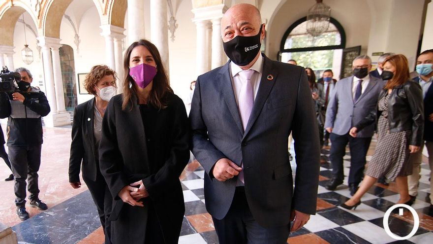 La ministra de Igualdad, Irene Montero, visita la Diputación de Córdoba