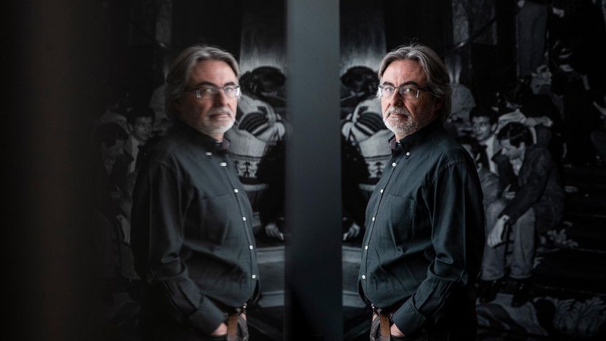 Miguel González, periodista y autor de 'Vox S.A.': "Hay una afinidad ideológica innegable entre Abascal y Putin"