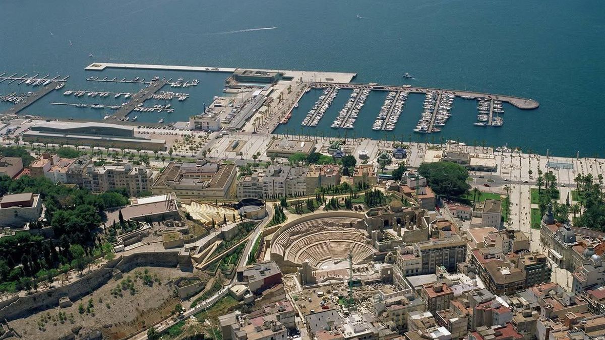 El georradar revela que el Anfiteatro Romano de Cartagena podría ser más grande de lo que se creía