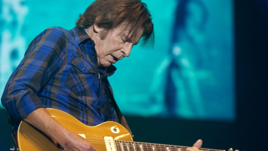 John Fogerty lanzará nuevas grabaciones de canciones legendarias de Creedence Clearwater Revival