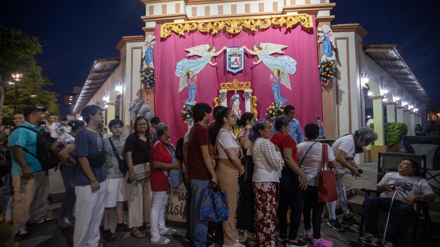 Católicos piden salud y trabajo a Asunción de María durante fiesta religiosa en Nicaragua