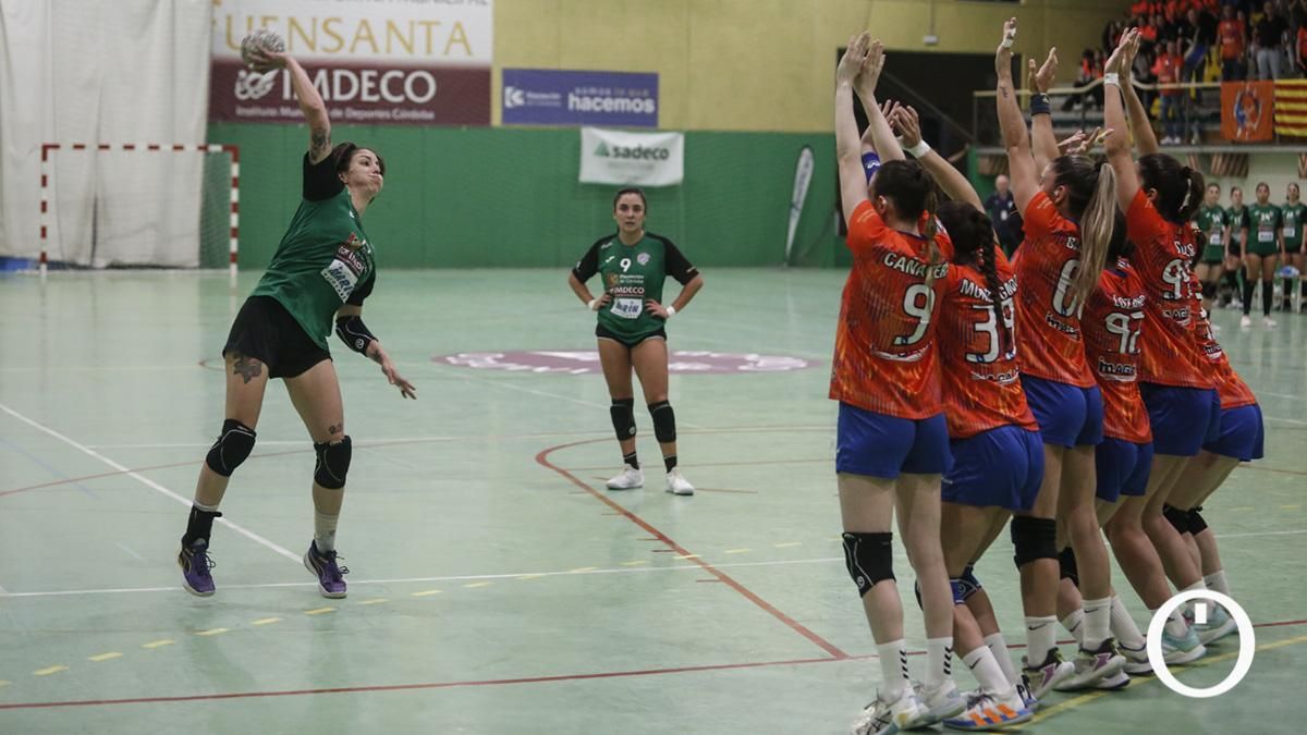 El Imdeco mejorará el pabellón de La Fuensanta con la sustitución de su pavimento