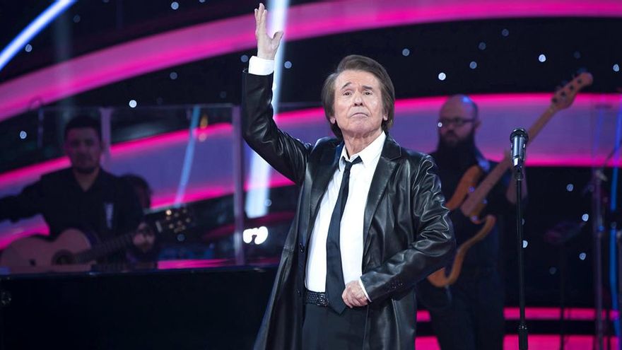 Raphael protagoniza 'Infinita Navidad'