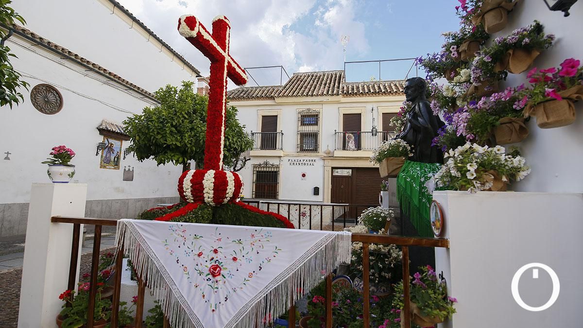 Primer premio de la Modalidad Casco Histórico para la Cruz de Jesús Nazareno
