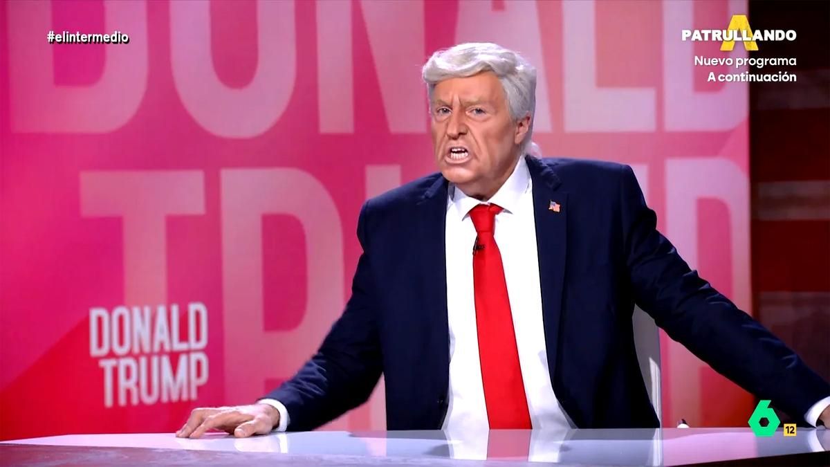 El Trump de 'El Intermedio' amenaza con bombardear Marina D'Or y llevarse "a la guerra" a Pedro Sánchez