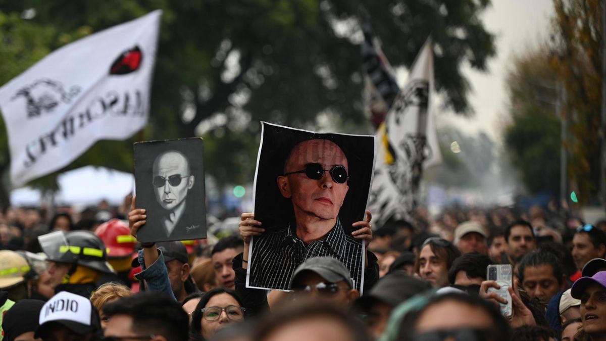 La despedida al Indio Solari, en fotos: emoción, respeto, homenajes y un eterno "gracias"