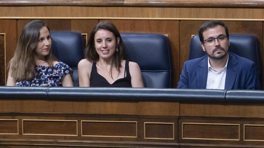 Archivo - (I-D) La ministra de Derechos Sociales y Agenda 2030, Ione Belarra; la ministra de Igualdad, Irene Montero; y el ministro de Consumo, Alberto Garzón, durante la primera jornada de la 26 edición del Debate sobre el Estado de la Nación, en el Cong