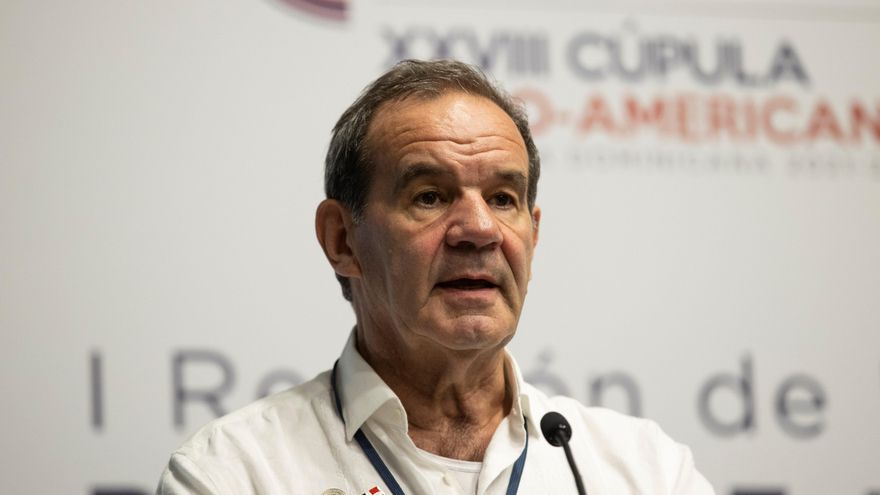 El canciller chileno renuncia tras las críticas por su ausencia en la crisis migratoria