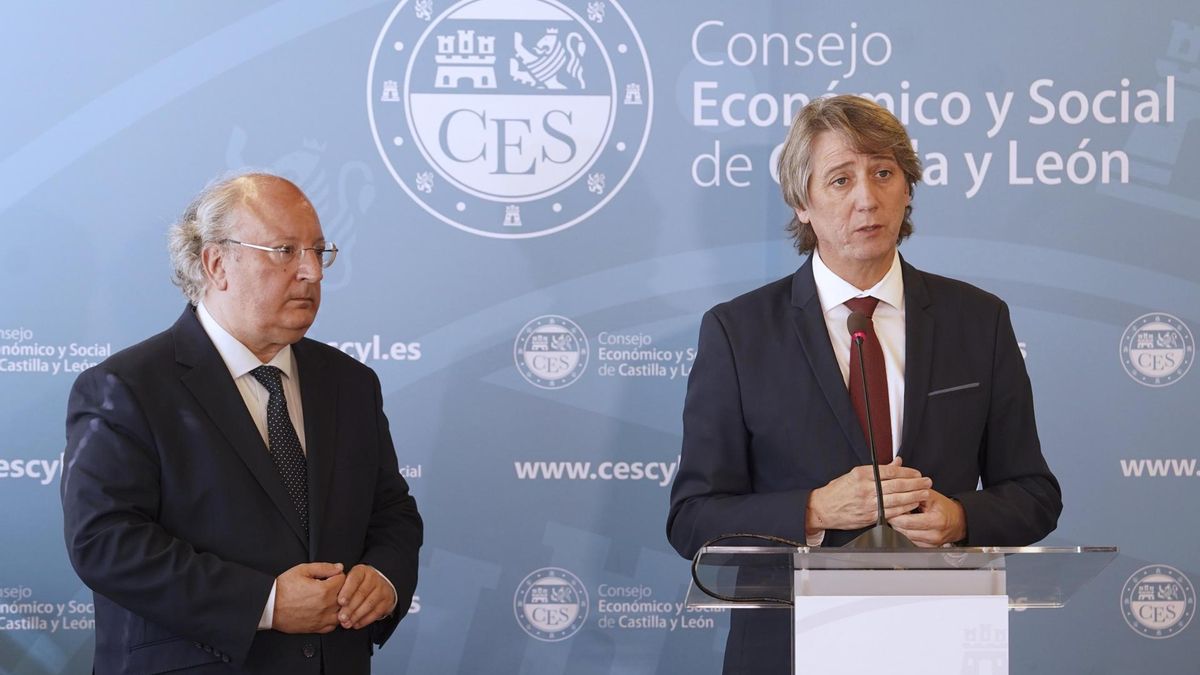 Carlos Martínez pide a los suyos "evitar la crispación" tras lo sucedido en el pleno de Valladolid