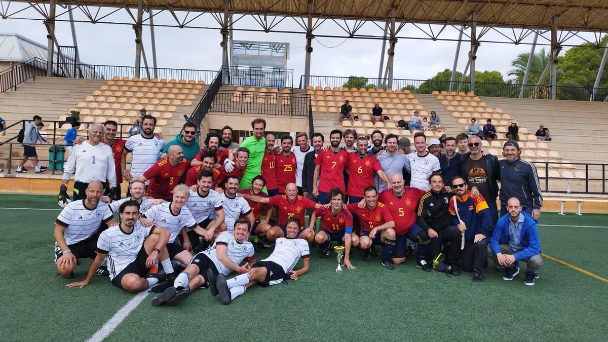La Cervantina gana el Torneo Europeo de Escritores en Magaluf