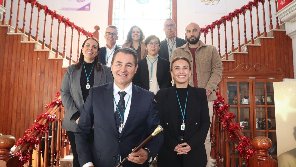 La alcaldesa de Arico (PSOE) cede al PP el cargo y cumple con el pacto de gobierno