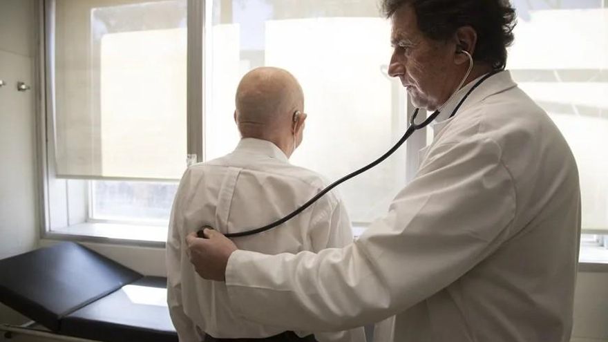 Sanidad comienza un proyecto piloto para usar la IA en las consultas de Atención Primaria de siete comunidades