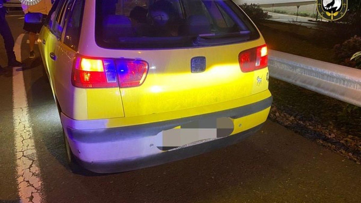 Interceptado un menor de edad conduciendo un coche de forma errática por Las Palmas de Gran Canaria