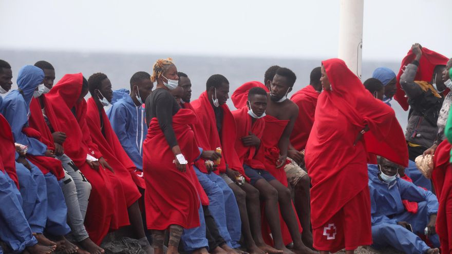 Lanzarote y sus eternas dificultades para gestionar la llegada de pateras: aumentan los rescates pero los recursos se estancan