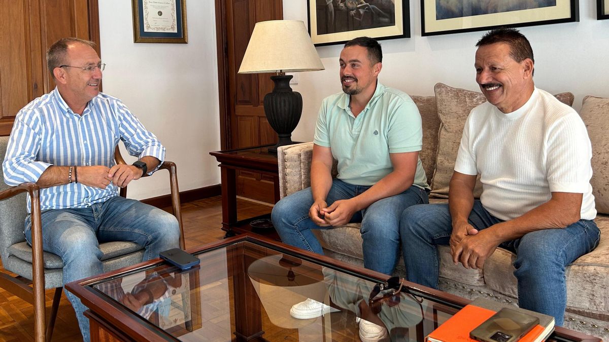 Sergio Rodríguez, Idafe Hernández y Gregorio Alonso.