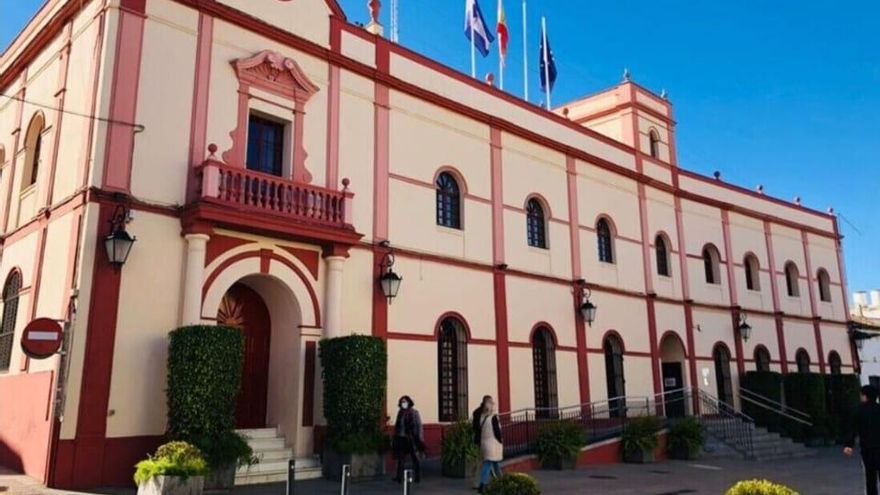 Convocadas dos pruebas de selección para personal laboral fijo en Alcalá de Guadaíra