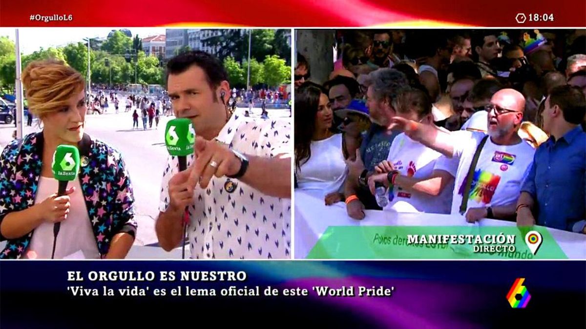 Animada foto de Ferreras y zasca de Iñaki López a una homófoba en el Orgullo