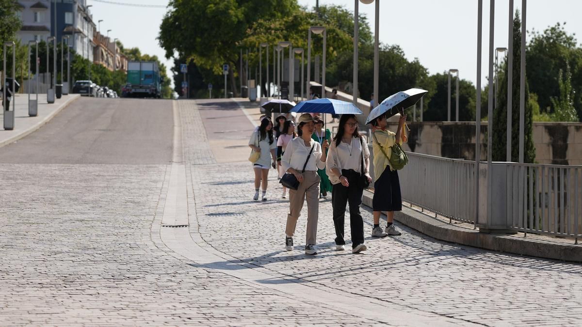La Aemet activa el aviso naranja por calor en Córdoba para la jornada del eclipse solar