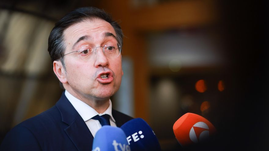 El ministro de Asuntos Exteriores de España, José Manuel Albares, llega con antelación a una reunión del Consejo de Asuntos Exteriores en el Consejo de la Unión Europea en Bruselas, Bélgica, 16 de marzo de 2026. EFE/EPA/OLIVIER HOSLET