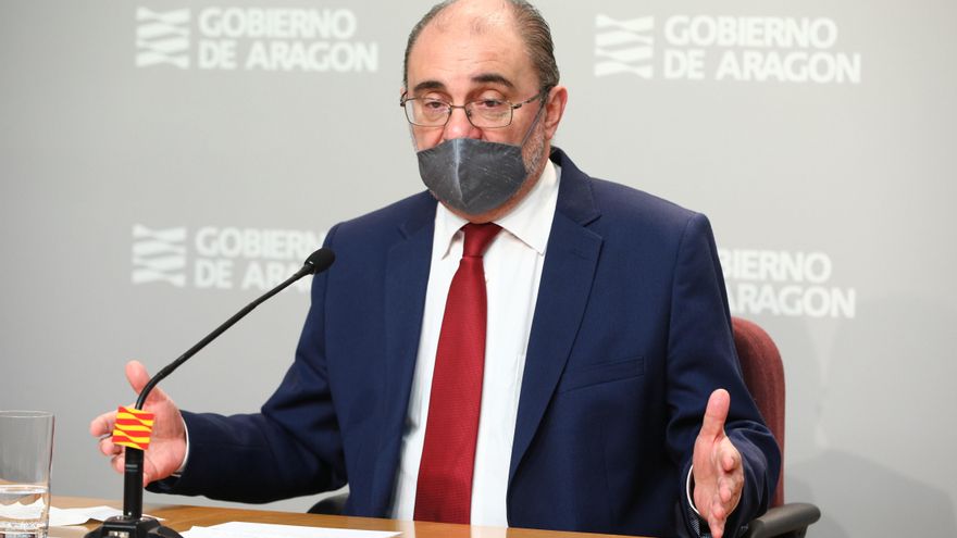 El presidente del Gobierno de Aragón, Javier Lambán, en una rueda de prensa.
