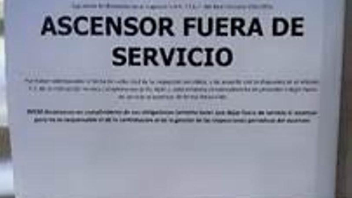 Tres colegios públicos de Logroño tienen el ascensor fuera de servicio: el Ayuntamiento asegura que estarán para la vuelta al cole