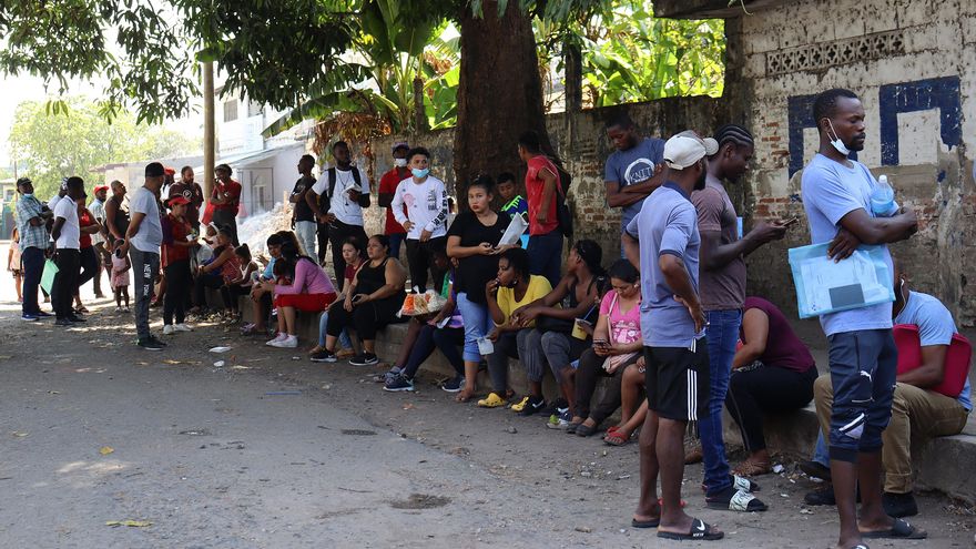 ONG estima que hay 18.000 haitianos varados en la frontera sur de México